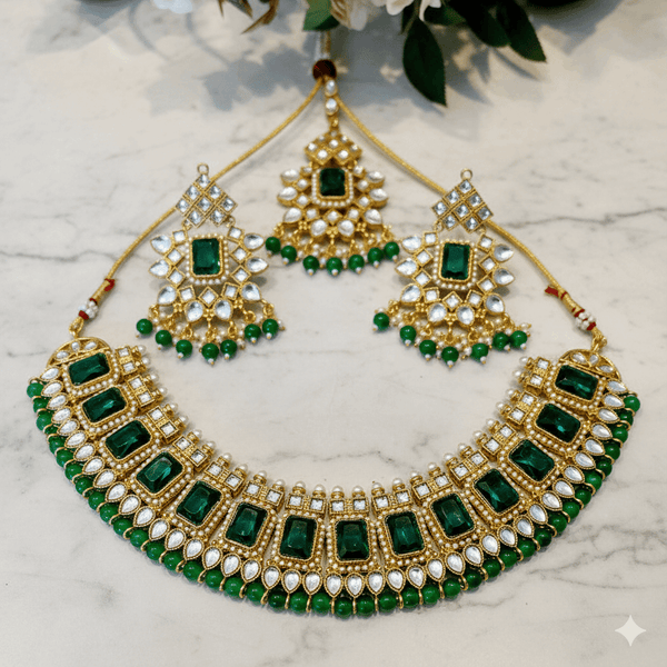 Tessara Gold-Plated Green & White Kundan Beaded Jewellery Set